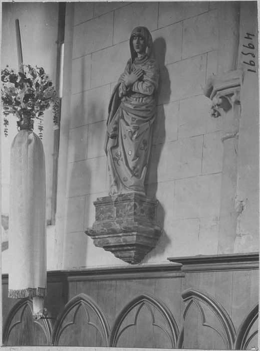 statue : Vierge au calvaire - © Ministère de la Culture (France), Médiathèque du patrimoine et de la photographie, diffusion RMN-GP