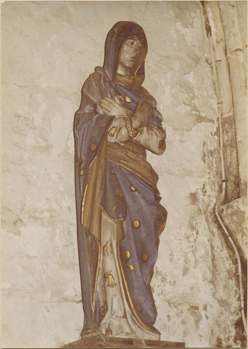 statue : Vierge au calvaire - © Ministère de la Culture (France), Médiathèque du patrimoine et de la photographie, diffusion RMN-GP