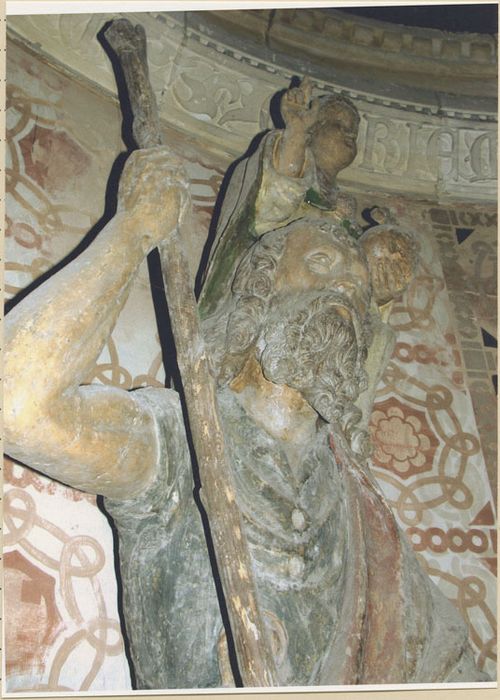 statue : saint Christophe, vue partielle