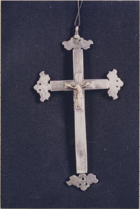 croix pectorale