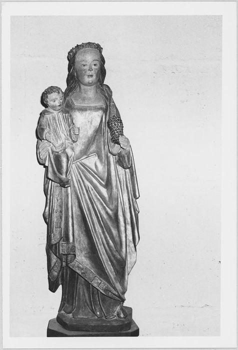 statue : Vierge à l'Enfant - © Ministère de la Culture (France), Médiathèque du patrimoine et de la photographie, diffusion RMN-GP