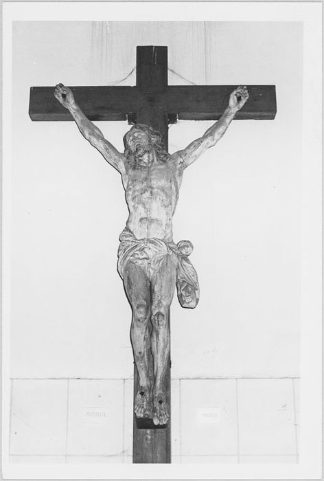 statue (grandeur nature) : Christ de calvaire, dit Four des Champs - © Ministère de la Culture (France), Médiathèque du patrimoine et de la photographie, diffusion RMN-GP