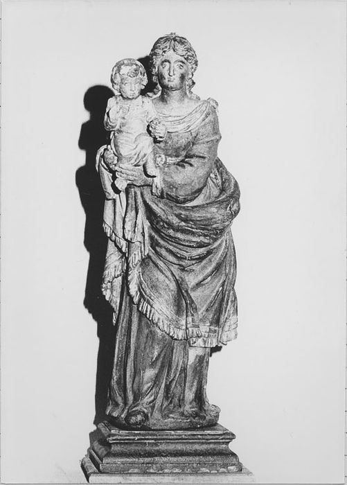 statue : Vierge à l'Enfant - © Ministère de la Culture (France), Médiathèque du patrimoine et de la photographie, diffusion RMN-GP