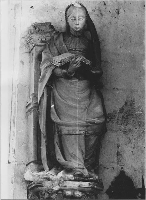 statue : Sainte Barbe - © Ministère de la Culture (France), Médiathèque du patrimoine et de la photographie, diffusion RMN-GP