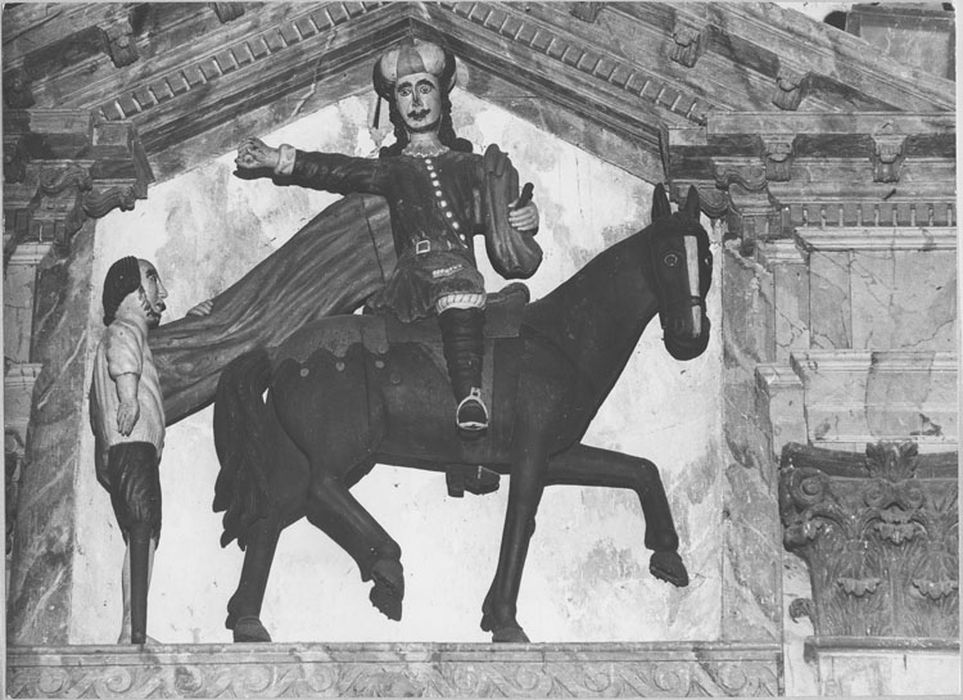 groupe sculpté : La Charité de saint Martin