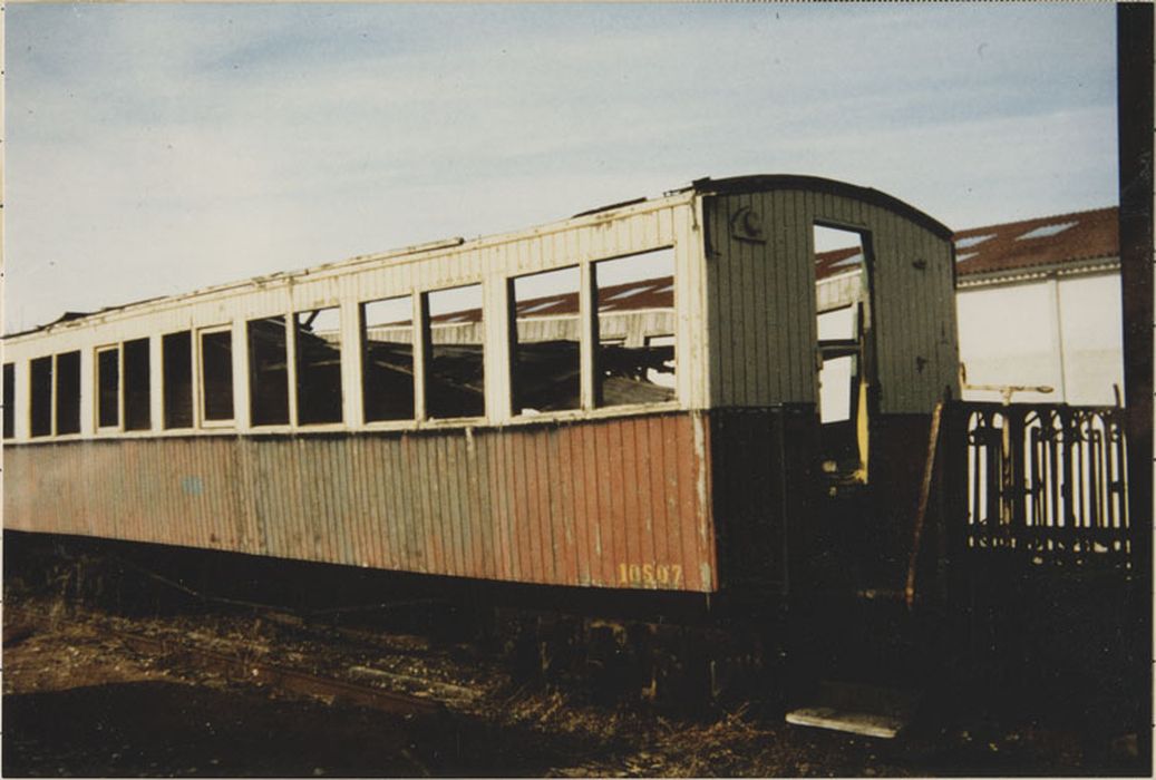 voiture à voyageurs type Bains de mer, à bogies, à voie métrique, BC 10507 - © Ministère de la Culture (France), Médiathèque du patrimoine et de la photographie, diffusion RMN-GP