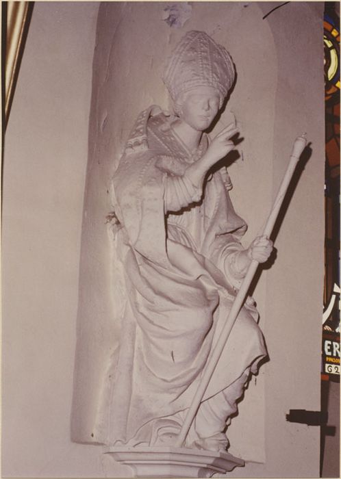 statue : Evêque assis bénissant (saint Nicolas ?) - © Ministère de la Culture (France), Médiathèque du patrimoine et de la photographie, diffusion RMN-GP