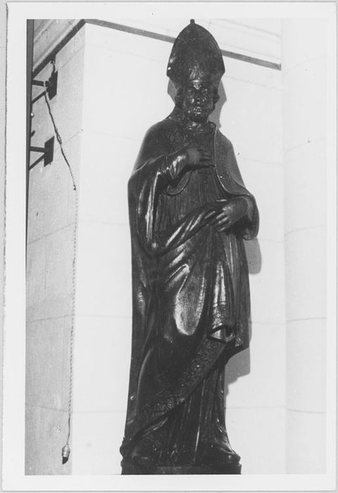 statue : Saint Germain