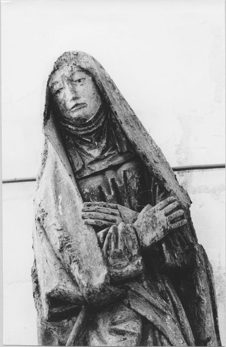 Statue (poutre de gloire) : Vierge