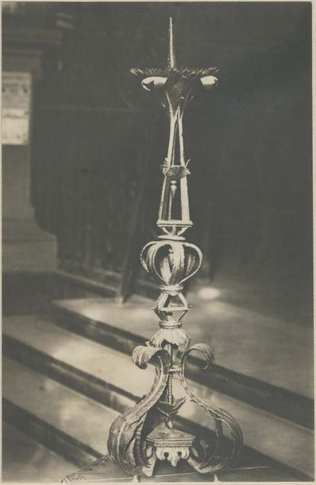 chandelier
