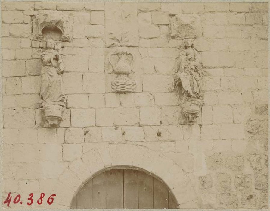 groupe sculpté : L'Annonciation