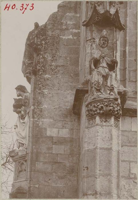 statue : Saint Grégoire en pape ? - © Ministère de la Culture (France), Médiathèque du patrimoine et de la photographie, diffusion GrandPalaisRmn Photo