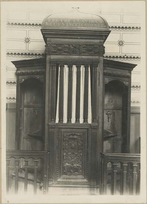confessionnal - © Ministère de la Culture (France), Médiathèque du patrimoine et de la photographie, diffusion GrandPalaisRmn Photo