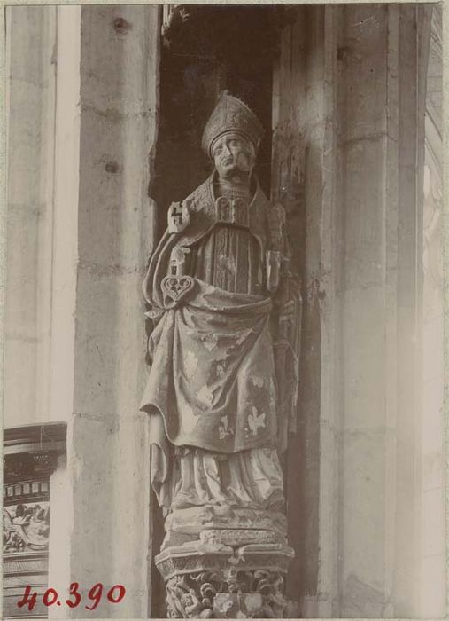 statue : Saint Riquier - © Ministère de la Culture (France), Médiathèque du patrimoine et de la photographie, diffusion GrandPalaisRmn Photo