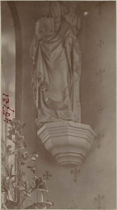 statue : Sainte Barbe - © Ministère de la Culture (France), Médiathèque du patrimoine et de la photographie, diffusion GrandPalaisRmn Photo
