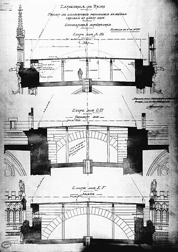 Projet de couvertures provisoires en briques creuses et ciment armé : Coupe des couvertures supérieures