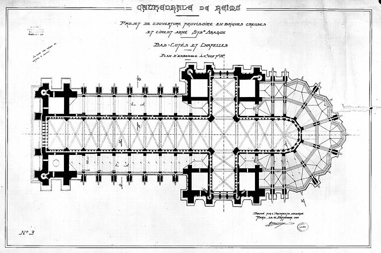 Projet de couverture provisoire en briques creuses et ciment armé, système Aragon, des bas-côtés et des chapelles : Plan d'ensemble