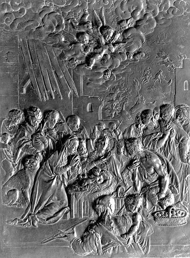 Bas-relief en bronze de la porte du tabernacle : Adoration des Bergers