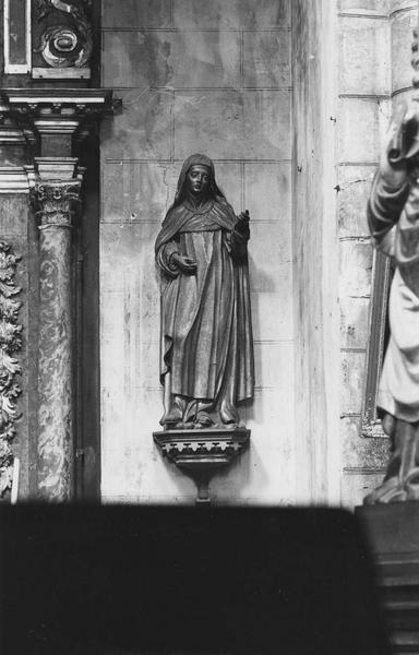 statue : sainte Thérèse d'Avila ou sainte Catherine de Sienne - © Ministère de la Culture (France), Médiathèque du patrimoine et de la photographie, diffusion RMN-GP
