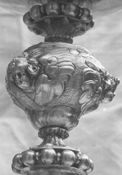 ciboire, détail - © Ministère de la Culture (France), Médiathèque du patrimoine et de la photographie (objets mobiliers), tous droits réservés