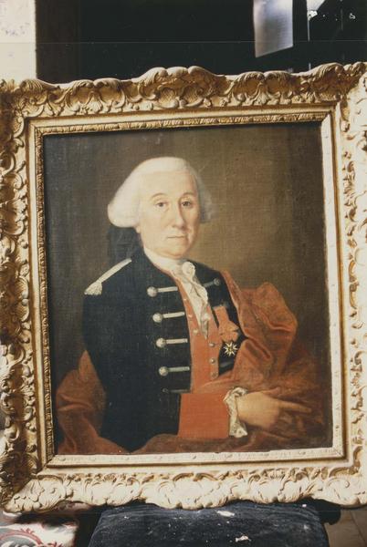 tableau : Portrait d'homme en habit militaire avec la croix de l'ordre de Saint-Louis, cadre - © Ministère de la Culture (France), Médiathèque du patrimoine et de la photographie (objets mobiliers), tous droits réservés