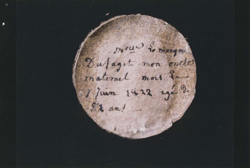 miniature : Portrait du marquis Dufager, détail de l'inscription - © Ministère de la Culture (France), Médiathèque du patrimoine et de la photographie (objets mobiliers), tous droits réservés