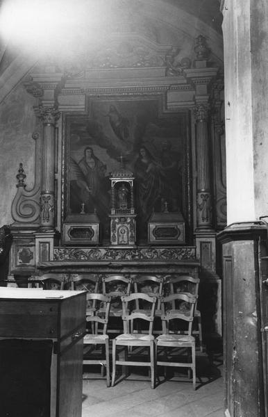 autel, tabernacle à baldaguin abritant une statuette de sainte Ruffine, retable et sa toile : Le Martyre et la glorification de sainte Ruffine