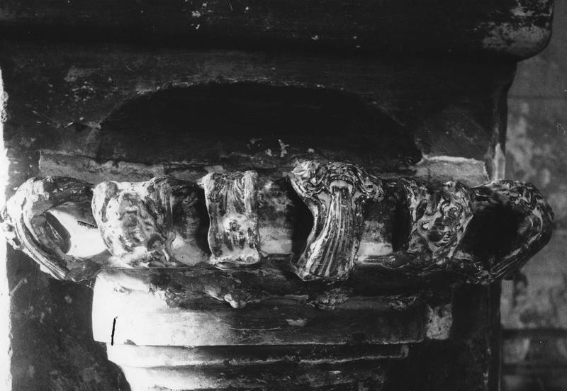 bénitier - © Ministère de la Culture (France), Médiathèque du patrimoine et de la photographie (objets mobiliers), tous droits réservés