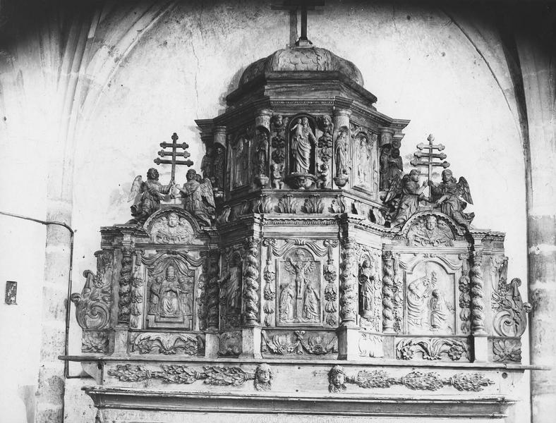 tabernacle (tabernacle architecturé à ailes), du maître-autel