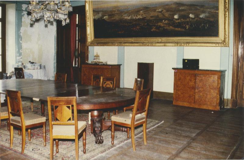 table (à rallonges) - © Ministère de la Culture (France), Médiathèque du patrimoine et de la photographie (objets mobiliers), tous droits réservés