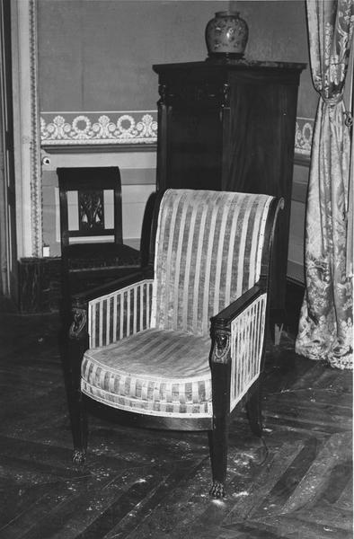 2 fauteuils (bergères en gondole) - © Ministère de la Culture (France), Médiathèque du patrimoine et de la photographie (objets mobiliers), tous droits réservés