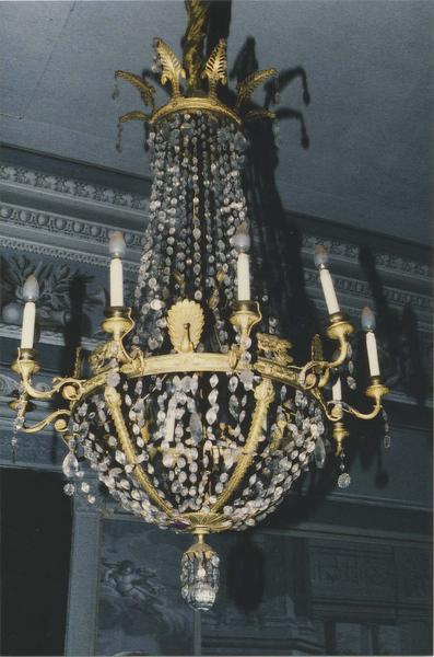 lustre - © Ministère de la Culture (France), Médiathèque du patrimoine et de la photographie (objets mobiliers), tous droits réservés