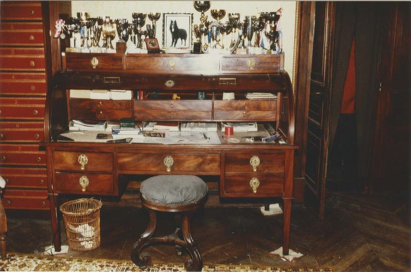 bureau - © Ministère de la Culture (France), Médiathèque du patrimoine et de la photographie (objets mobiliers), tous droits réservés