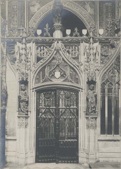 jubé, clôture de choeur, statues, vue partielle