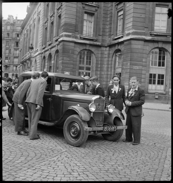 Conscrits d'Arcueil, Paris, 1945