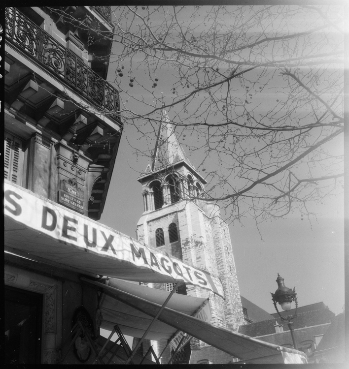 Cafés littéraires, Paris, 1946