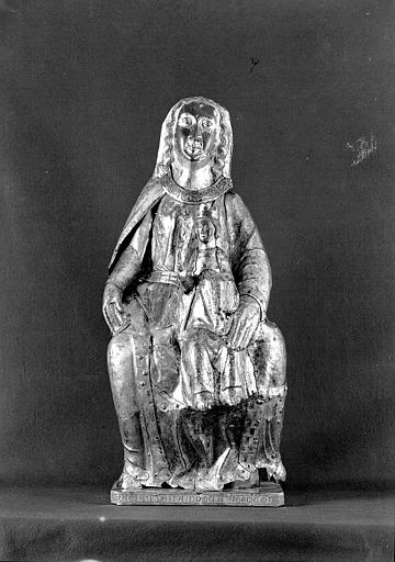 Statue en cuivre doré et émaux sur âme de bois : Vierge à l'Enfant