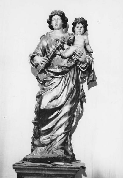 Statue : Vierge à l'Enfant