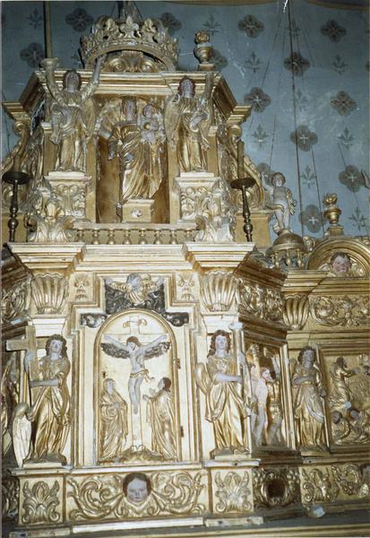 tabernacle (tabernacle à ailes), six statues, quatre statuettes, détail