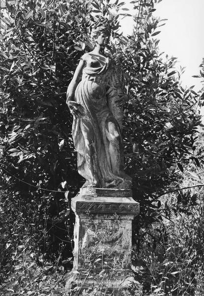 statue : Cérès - © Ministère de la Culture (France), Médiathèque du patrimoine et de la photographie (objets mobiliers), tous droits réservés