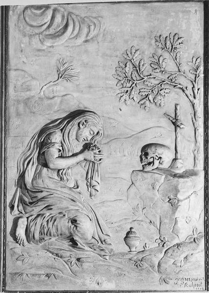bas-relief : Madeleine repentie - © Ministère de la Culture (France), Médiathèque du patrimoine et de la photographie (objets mobiliers), tous droits réservés
