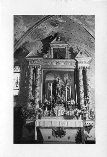 Retable, tableau : 'La remise du Rosaire à saint Dominique et sainte Catherine de Sienne', huile sur toile, retable architecturé