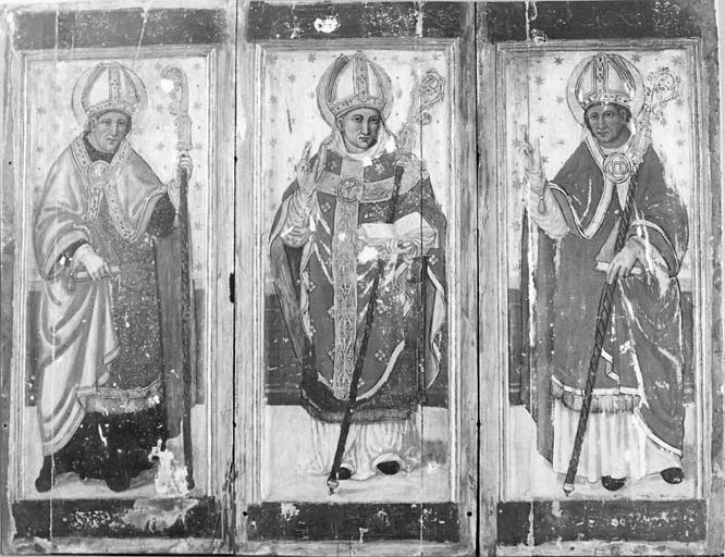Triptyque : 'Vie de saint Auxille', trois saints évêques, panneaux peints ; avant restauration - © Ministère de la Culture (France), Médiathèque du patrimoine et de la photographie (objets mobiliers), tous droits réservés