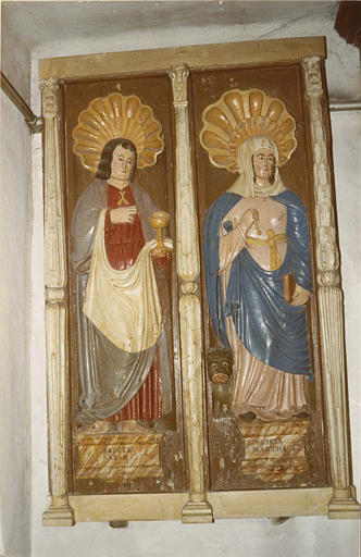 Diptyque : 'Sainte Marthe et saint Jean' (bien qu'il soit écrit saint Lazare), panneaux sculptés en bas-relief et en creux, séparés par des colonnes, bois sculpté, peint - © Ministère de la Culture (France), Médiathèque du patrimoine et de la photographie (objets mobiliers), tous droits réservés