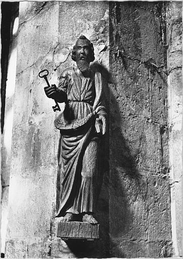 Statue : 'Saint Pierre', bois sculpté - © Ministère de la Culture (France), Médiathèque du patrimoine et de la photographie (objets mobiliers), tous droits réservés