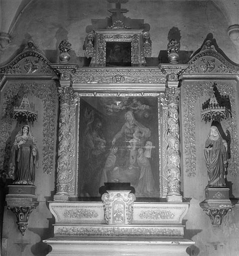 Retable, tableau, statues (2) : 'La Donation du Rosaire', retable architecturé à trois travées, bois sculpté, doré