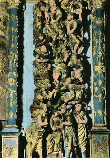 Retable, groupe sculpté : 'L'arbre de Jessé', bois sculpté, peint, doré ; avant restauration