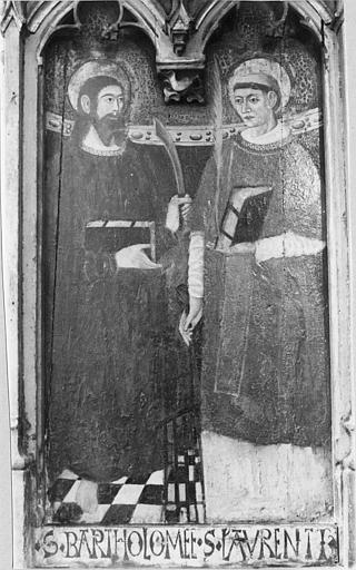 Triptyque : détail, 'Saint Laurent et saint Barthélémy', panneau peint, bois sculpté ; après restauration