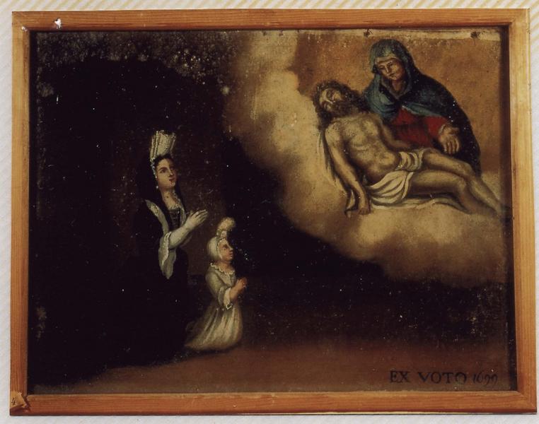 ex-voto 25 : Femme aristocrate et son jeune enfant en action de grâce devant Notre-Dame-de-Pitié, vue générale - © Ministère de la Culture (France), Médiathèque du patrimoine et de la photographie (objets mobiliers), tous droits réservés