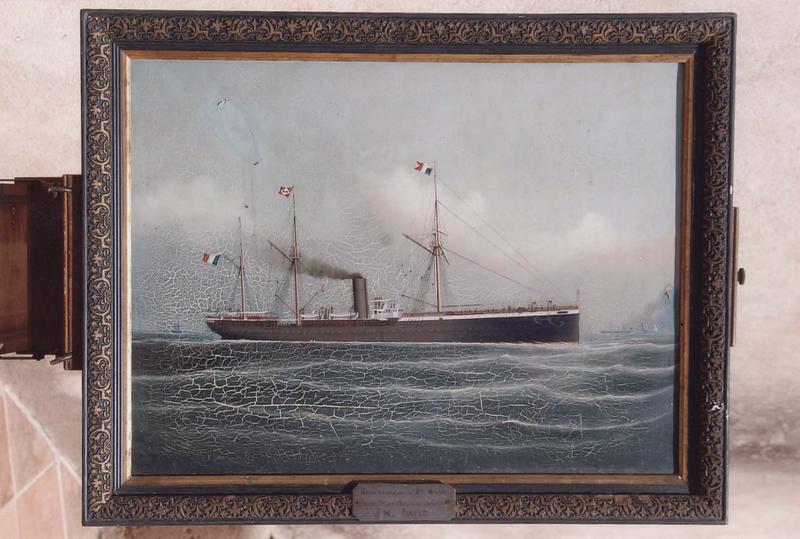ex-voto 39 : Paquebot mixte des Messageries Maritimes LE NIGER, vue générale - © Ministère de la Culture (France), Médiathèque du patrimoine et de la photographie (objets mobiliers), tous droits réservés